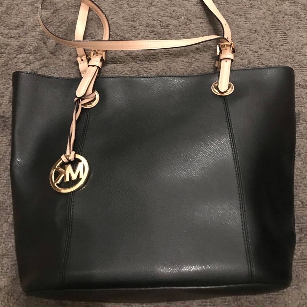 Authentic michael kors bag